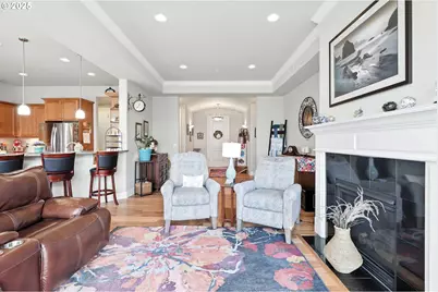 707 N Hayden Island Dr #323, Portland, OR 97217 - Photo 9