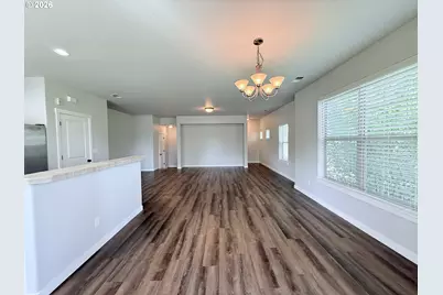 8902 NE Brentford Ter, Hillsboro, OR 97006 - Photo 5