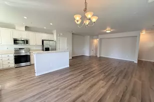 8902 NE Brentford Terrace, Hillsboro, OR 97006 - Photo 7