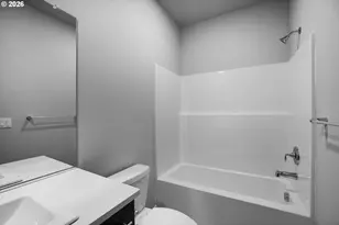 3335 SW 209th Ave, Hillsboro, OR 97123 - Photo 17