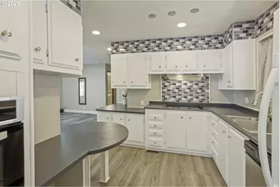 100 SW 195th Ave #29, Beaverton, OR 97006 - Photo 13