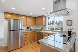 20182 SW Tillamook Ct, Tualatin, OR 97062 - Photo 11