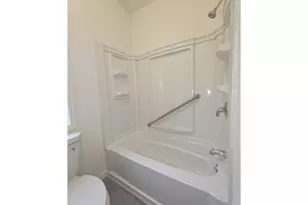4808 SE 134th Dr, Portland, OR 97236 - Photo 33