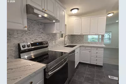 4808 SE 134th Dr, Portland, OR 97236 - Photo 17