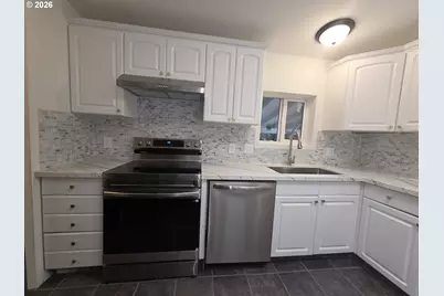 4808 SE 134th Dr, Portland, OR 97236 - Photo 11