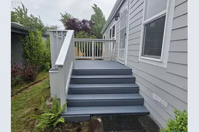 4808 SE 134th Dr, Portland, OR 97236 - Photo 3