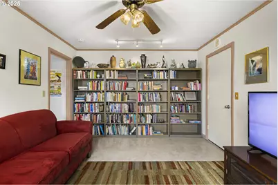 14614 SE Rhone St, Portland, OR 97236 - Photo 21