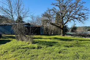 76248 Garden Rd, Oakridge, OR 97463 - Photo 17