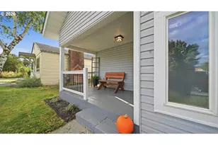 218 E Collins St, Goldendale, WA 98620 - Photo 3
