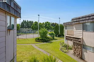 2727 Gateway St, Springfield, OR 97477 - Photo 17