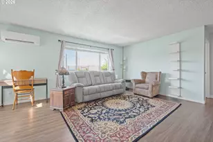 2727 Gateway St, Springfield, OR 97477 - Photo 7