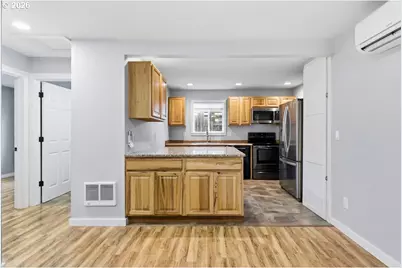 417 Gertrude Dr, Dallesport, WA 98617 - Photo 3