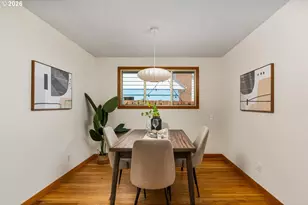 10919 SE Mill Ct, Portland, OR 97216 - Photo 17
