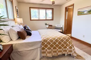 10919 SE Mill Ct, Portland, OR 97216 - Photo 19