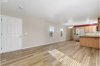 300 SW 7th Ave #901, Battle Ground, WA 98604 - Photo 5