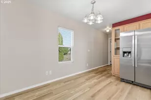 300 SW 7th Ave, Battle Ground, WA 98604 - Photo 7