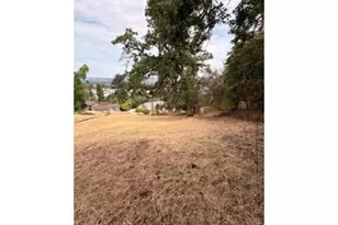 1212 SE Reservoir Ave, Roseburg, OR 97470 - Photo 23