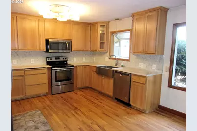 3929 Pringle Rd, Salem, OR 97302 - Photo 9