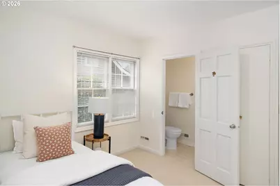 2695 SW Montgomery Dr, Portland, OR 97201 - Photo 27