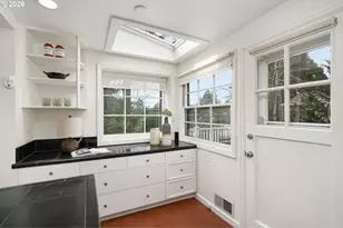 2695 SW Montgomery Dr, Portland, OR 97201 - Photo 19