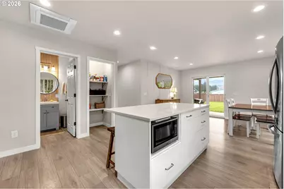 211 W Oak St, Yacolt, WA 98675 - Photo 13