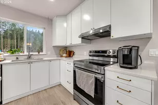 211 W Oak St, Yacolt, WA 98675 - Photo 11