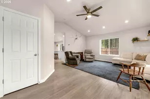 211 W Oak St, Yacolt, WA 98675 - Photo 5