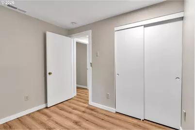 12900 NE 5th St, Vancouver, WA 98684 - Photo 17