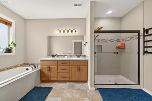 467 E Johnson St, Carlton, OR 97111 - Photo 19