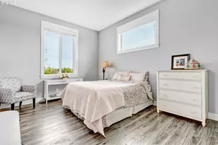 9946 NW 326th Pl, Hillsboro, OR 97124 - Photo 23