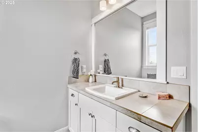 9946 NW 326th Pl, Hillsboro, OR 97124 - Photo 25