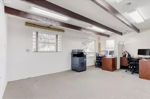 2020 NE 102nd Ave, Portland, OR 97220 - Photo 9