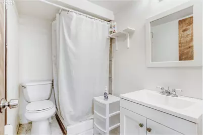 2020 NE 102nd Ave, Portland, OR 97220 - Photo 27