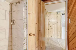 2020 NE 102nd Ave, Portland, OR 97220 - Photo 23