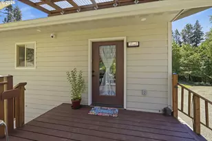 5407 Buckhorn Rd, Roseburg, OR 97470 - Photo 5