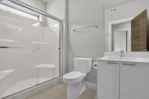 10013 SE Elderberry St, Happy Valley, OR 97086 - Photo 31