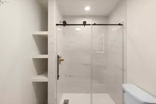 1604 NE 153rd Pl, Portland, OR 97230 - Photo 25