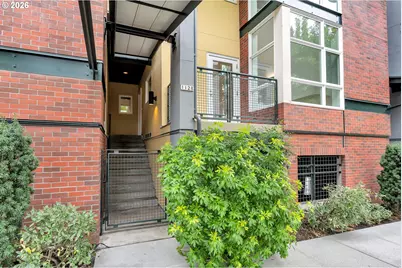 1128 NE Schuyler St #106, Portland, OR 97212 - Photo 5