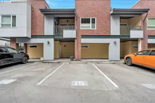 1128 NE Schuyler St, Portland, OR 97212 - Photo 23