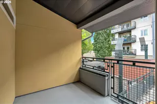 1128 NE Schuyler St, Portland, OR 97212 - Photo 39