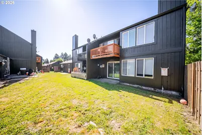 1046 NE 17th Ave, Hillsboro, OR 97124 - Photo 5