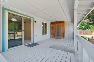 5617 NE Farmcrest St, Hillsboro, OR 97124 - Photo 31