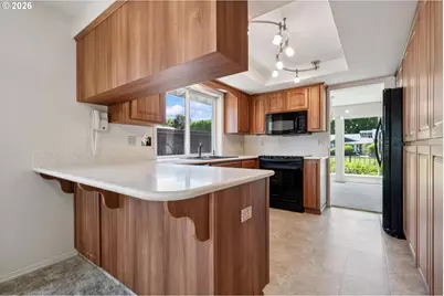 5617 NE Farmcrest St, Hillsboro, OR 97124 - Photo 15