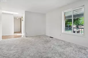 5617 NE Farmcrest St, Hillsboro, OR 97124 - Photo 13
