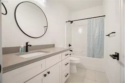 5720 SE Duke St, Portland, OR 97206 - Photo 23