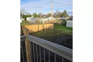 291 SE Shigley St, Winston, OR 97496 - Photo 7