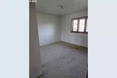 291 SE Shigley St, Winston, OR 97496 - Photo 21