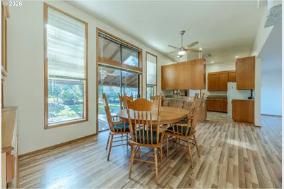 3248 W 15th, Eugene, OR 97402 - Photo 11