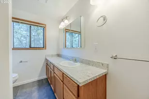 3248 W 15th, Eugene, OR 97402 - Photo 21