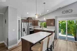 5721 Springwood Ave, Salem, OR 97306 - Photo 7